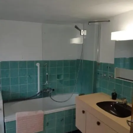 Wohnen Im Alten Bauernhaus,wohnung Eg Müstair